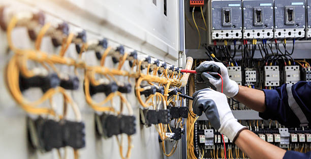 Professional Electrician technician working in Dryden, MI